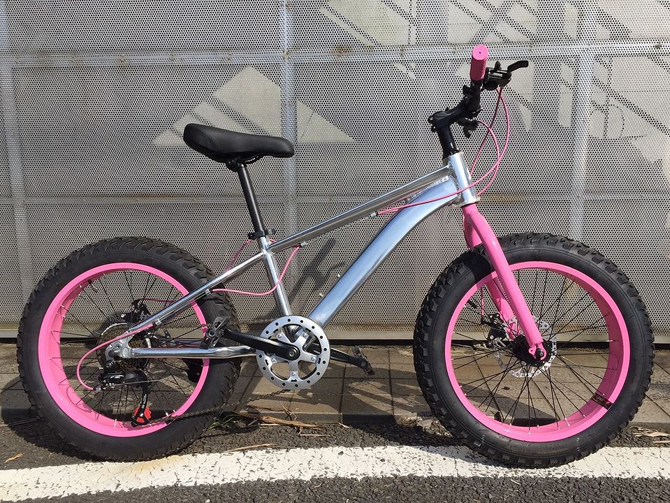 stryke BMX fat bike pink